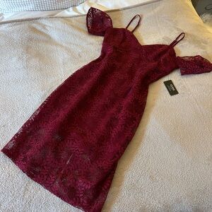 Guess BNWT Burgundy Lace Midi Dress